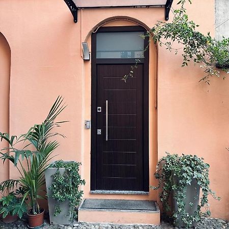 Monolocale In Pieno Centro Apartment Milan Bagian luar foto